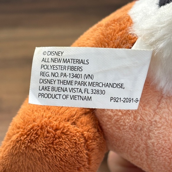 DISNEY Aulani Resort Spa Hawaii DALE PLUSH Chipmunk Toy Doll 9" Stuffed Animal - Picture 12 of 12